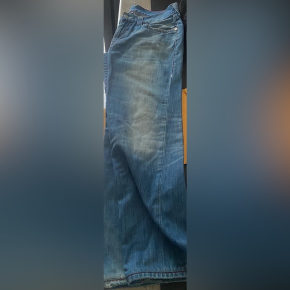 True Religion Jeans size 33. - Picture 3 of 4